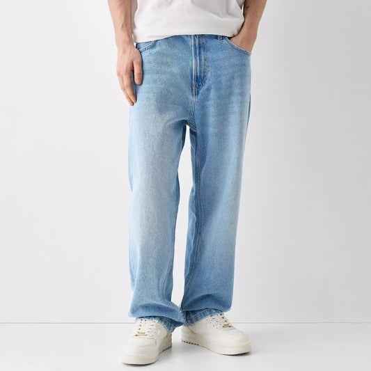 Jeans Hombre LIGHT BLUE LOOSE FIT – Comodidad y Estilo Relajado