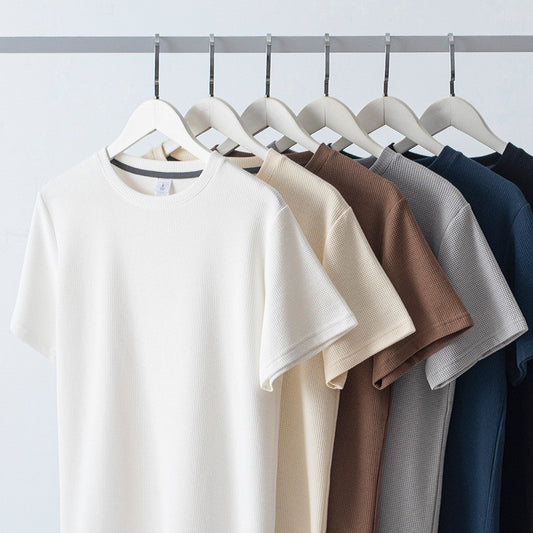 Camisetas Hombre TEXTURED BASICS – Estilo Minimalista con Acabado Único