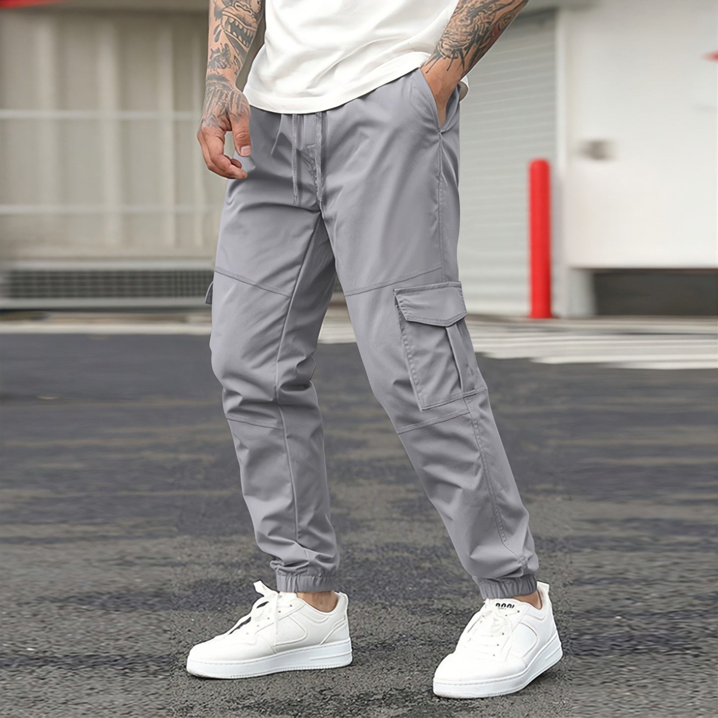 Pantalón Hombre BLACK CARGO – Funcionalidad y Estilo Urbano
